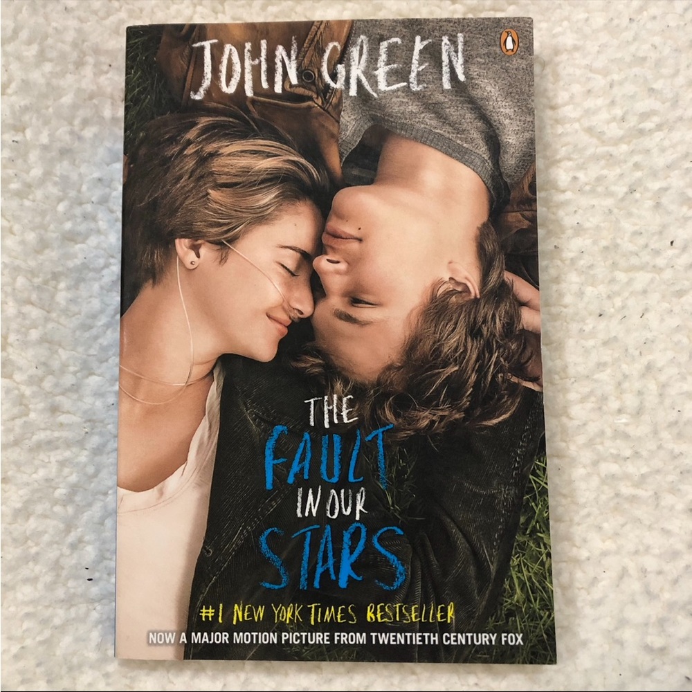 The Fault In Our Stars ~ Author ~ John Green ~ Paperback